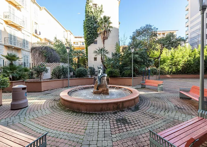 902 - Floor With Ac דירה *