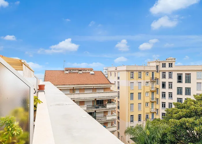 902 - Floor With Ac דירה